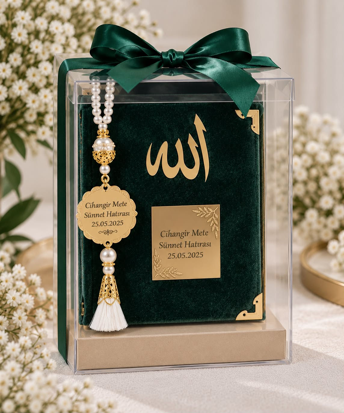 Luxe Gepersonaliseerde Geschenkset: Koran en Tasbeeh in Transparant Box