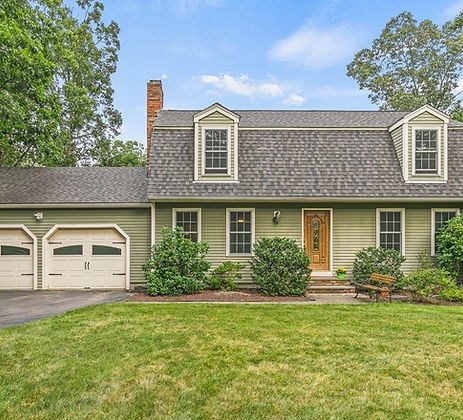 495 Madison St, Wrentham, MA 02093