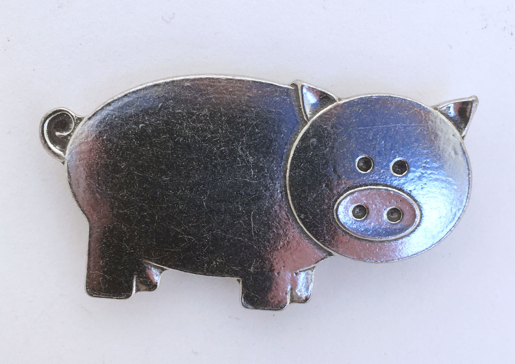 Roosfoos Pewter Pig Magnet