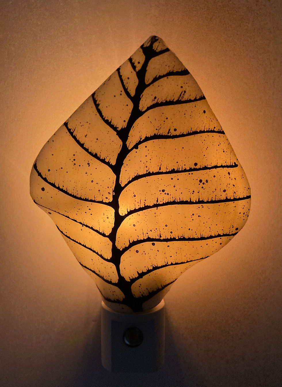 Thumbnail: Laurel Grey Glass Nightlight