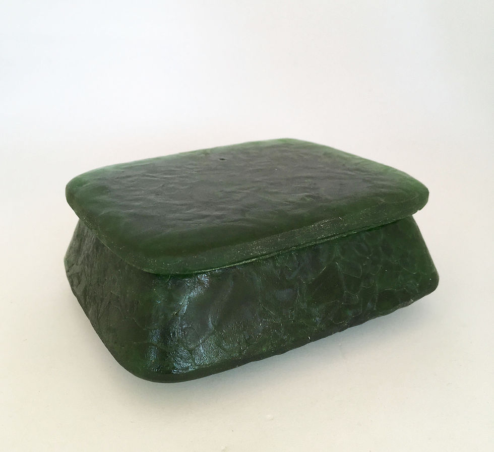 Fesperman Pâte de Verre Glass Box