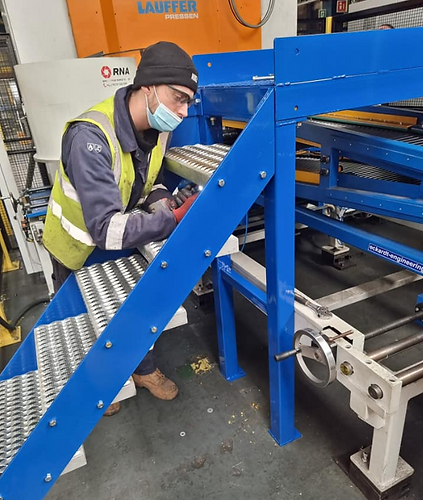 creating stairs for a mezzanine floor