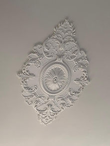 decorative plaster centrepiece