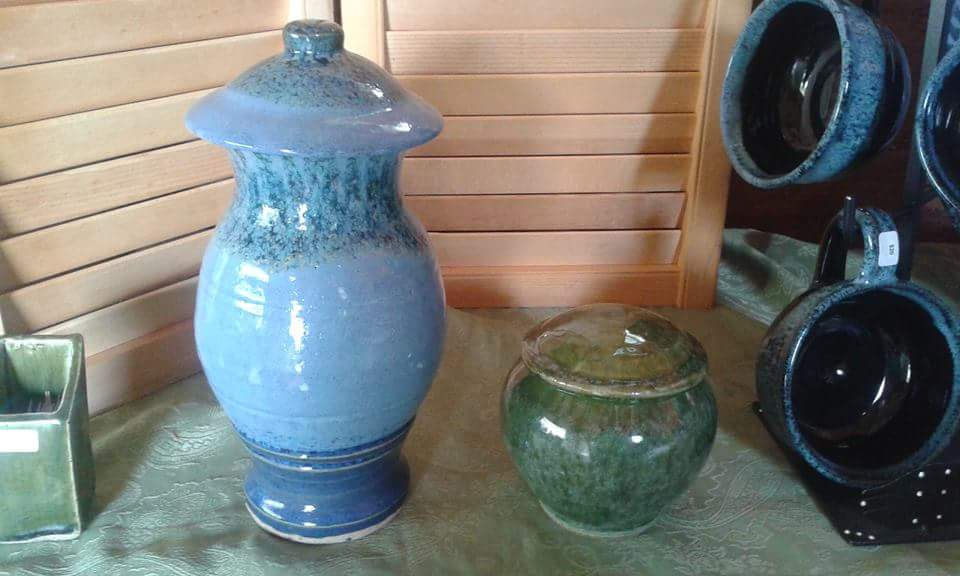 Thumbnail: Full Size Urn For a loved one