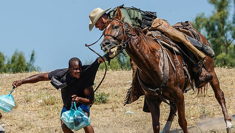 skynews-texasmigrants-whip_5519234.jpg