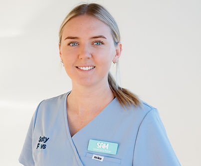 A picture of a vet nurse