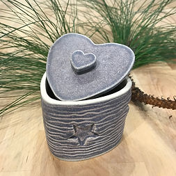 Finished handmade ceramic heart box with lid, created in a Valentine’s pottery class at Throw Clay LA