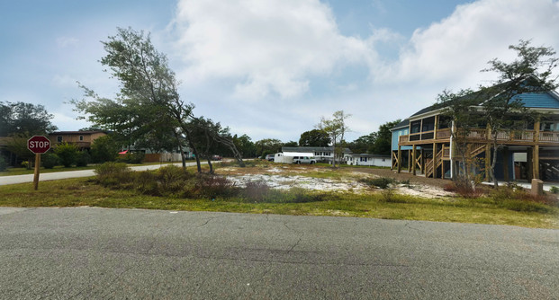 301 NE 51st Street Oak Island