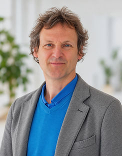 Maarten van Steenis 1_edited.jpg