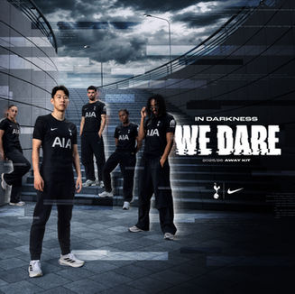 Spurs away kit 25/25
