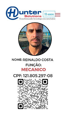 Cópia de Cópia de Crachá de Identificação com foto profissional branco e preto.jpg