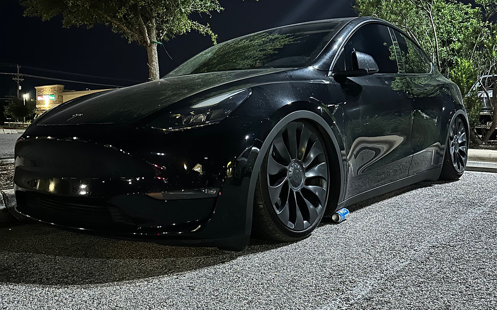 Roberts Tesla MYP Lowered on Bags 