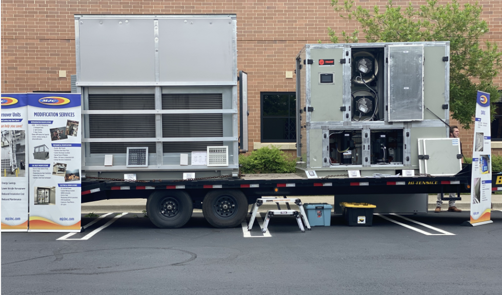 Trane Modular Self Contained™ Air Conditioning and Heating Units with
