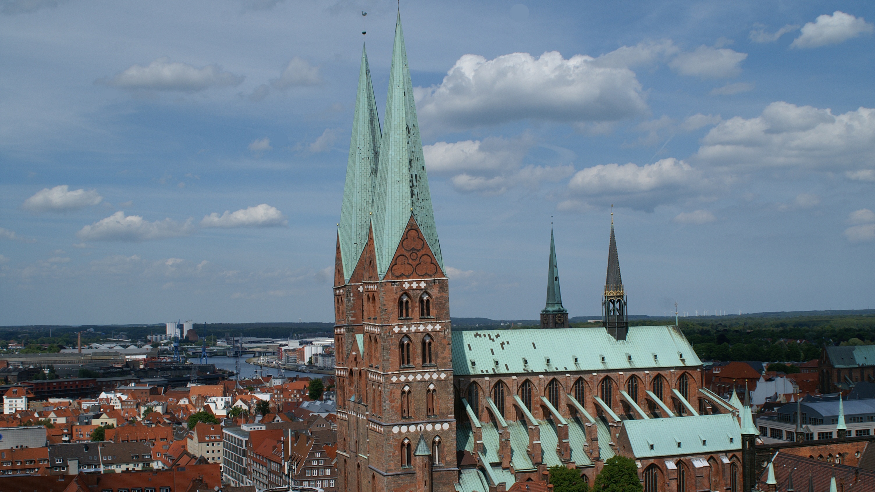 Brick Towers, Fallen Bells and Sinners Tour of Lübeck