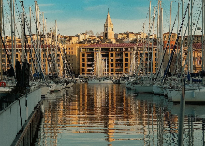 Self Guided Historic Marseilles Walk from Cathedral to Coast