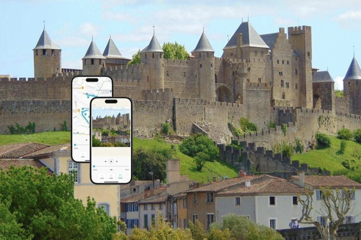Carcassonne: Secrets of the Castle's Defense Self-Guided Tour in Carcassonne