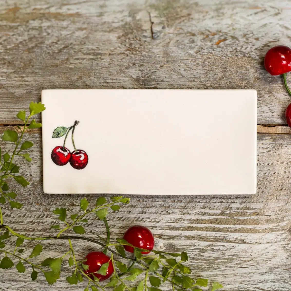 Mon Cheri Rectangular Soap Dish