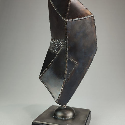 Name : "Between Night and Day I"
Artist: Bogdan Nueleanu