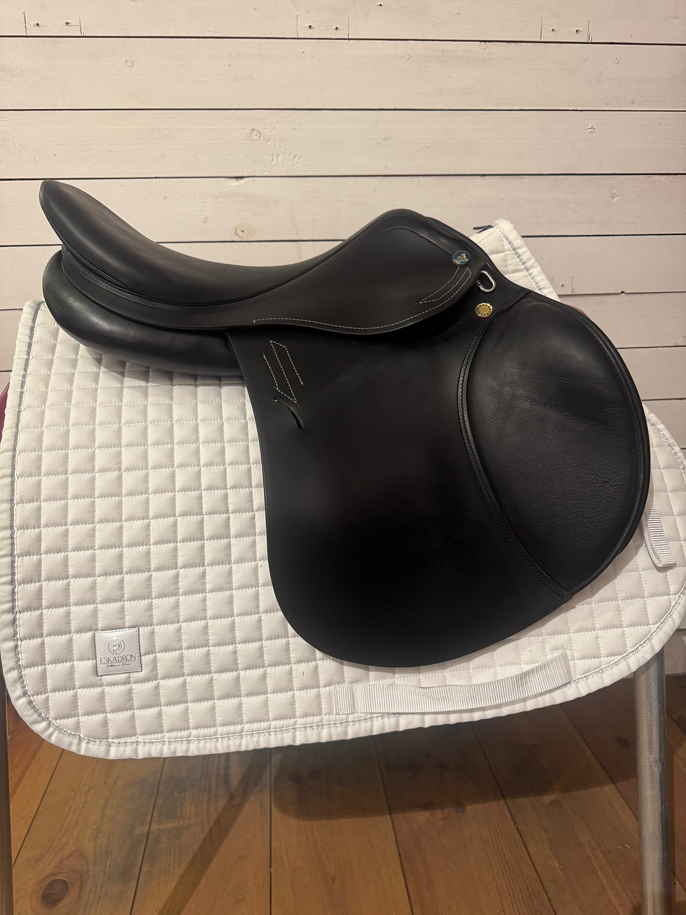 Thumbnail: Prestige Roma Jump 17”/33