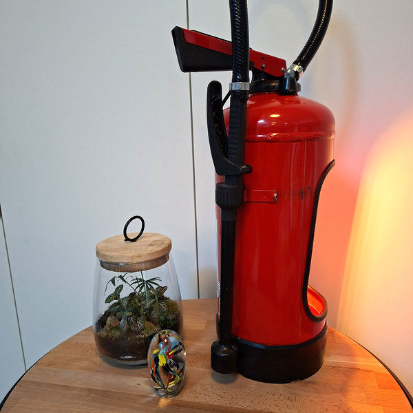 Miniature : Lampe extincteur avec lance