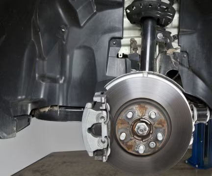 RANGE ROVER EVOQUE AIR SUSPENSION REPAIR 818-293-8555 at Los Angeles Independent Land Rover Service Center in Southern California serving Land Rover owners and Range Rover owners in and around Los Angeles, Santa Monica, Beverly Hills, West Los Angeles, Calabasas, Encino, Pasadena, South Bay, Redondo Beach, Torrance, Hermosa Beach and across Southern California. Call: 818-293-8555