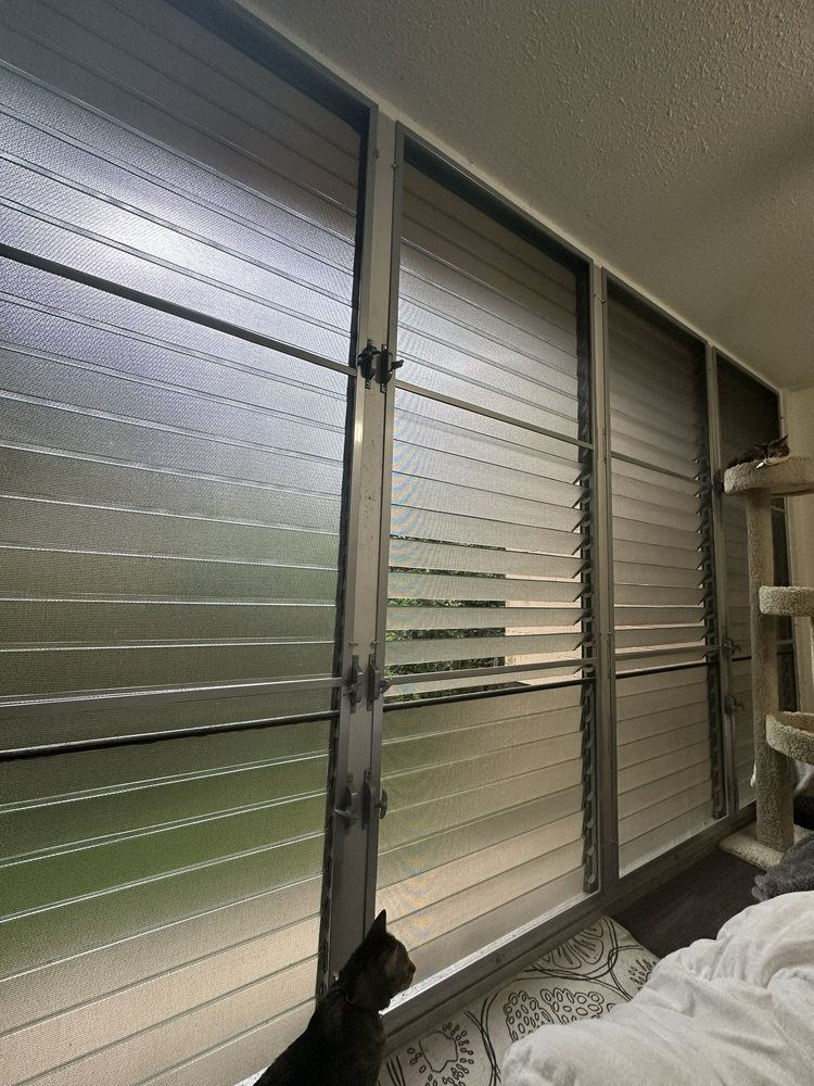 5-Star 96789 Mililani Premium Window Screen Installation Company Services Available at HoloHolo Screens OAHU provides window screen installation services across Oahu. Serving Honolulu, Waimānalo, Kailua, Aiea, Pearl City, Waianae, Kaneohe, Haleiwa in Oahu, Hawaii. Call: 808-374-5433
