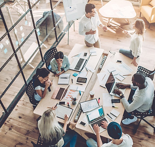 İşbirliğimize başlamadan önce sizinle tanışarak işletmenizin hedeflerini, zorluklarını ve önceliklerini daha iyi anlamak istiyoruz. Tanışma toplantısı, bize işletmenizin özgün ihtiyaçlarını anlatma ve size en iyi nasıl yardımcı olabileceğimizi görüşme fırsatı sunuyor.    Hedeflerinizi belirlemek ve birlikte çalışma yollarını keşfetmek için bizimle iletişime geçebilirsiniz...