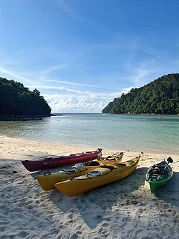 Seakayaking at TAR Marine Park