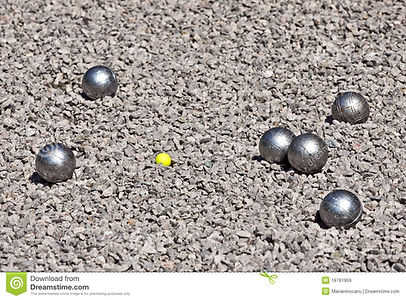 petanque-game-19791959.jpg