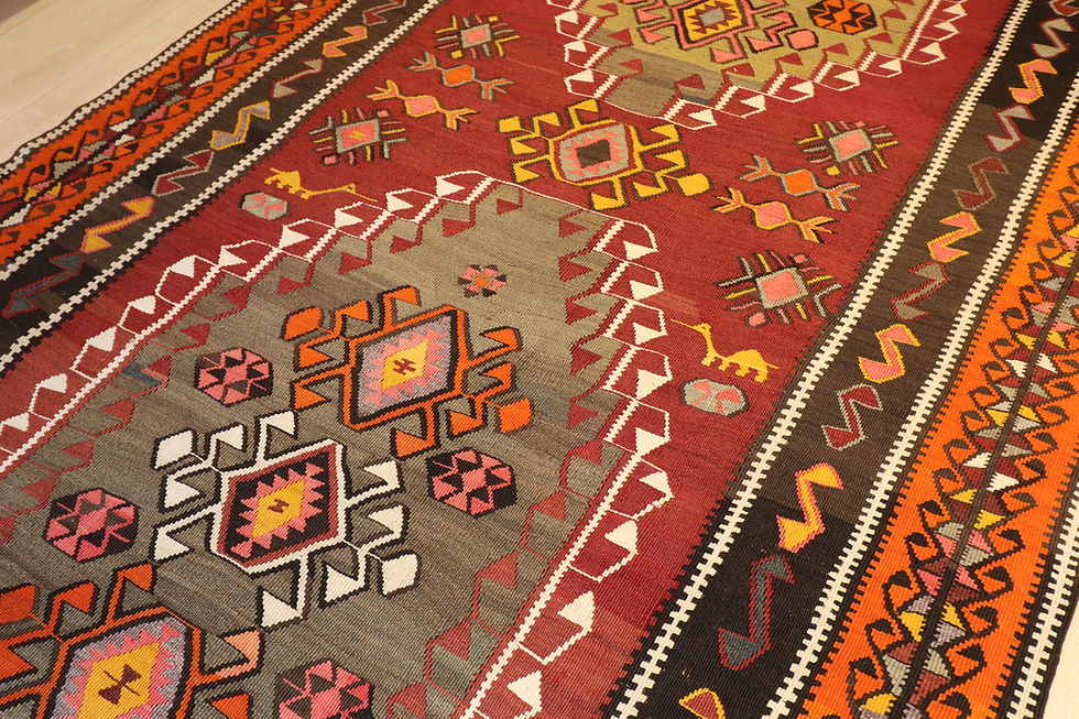 Thumbnail: Vintage Kars Kilim