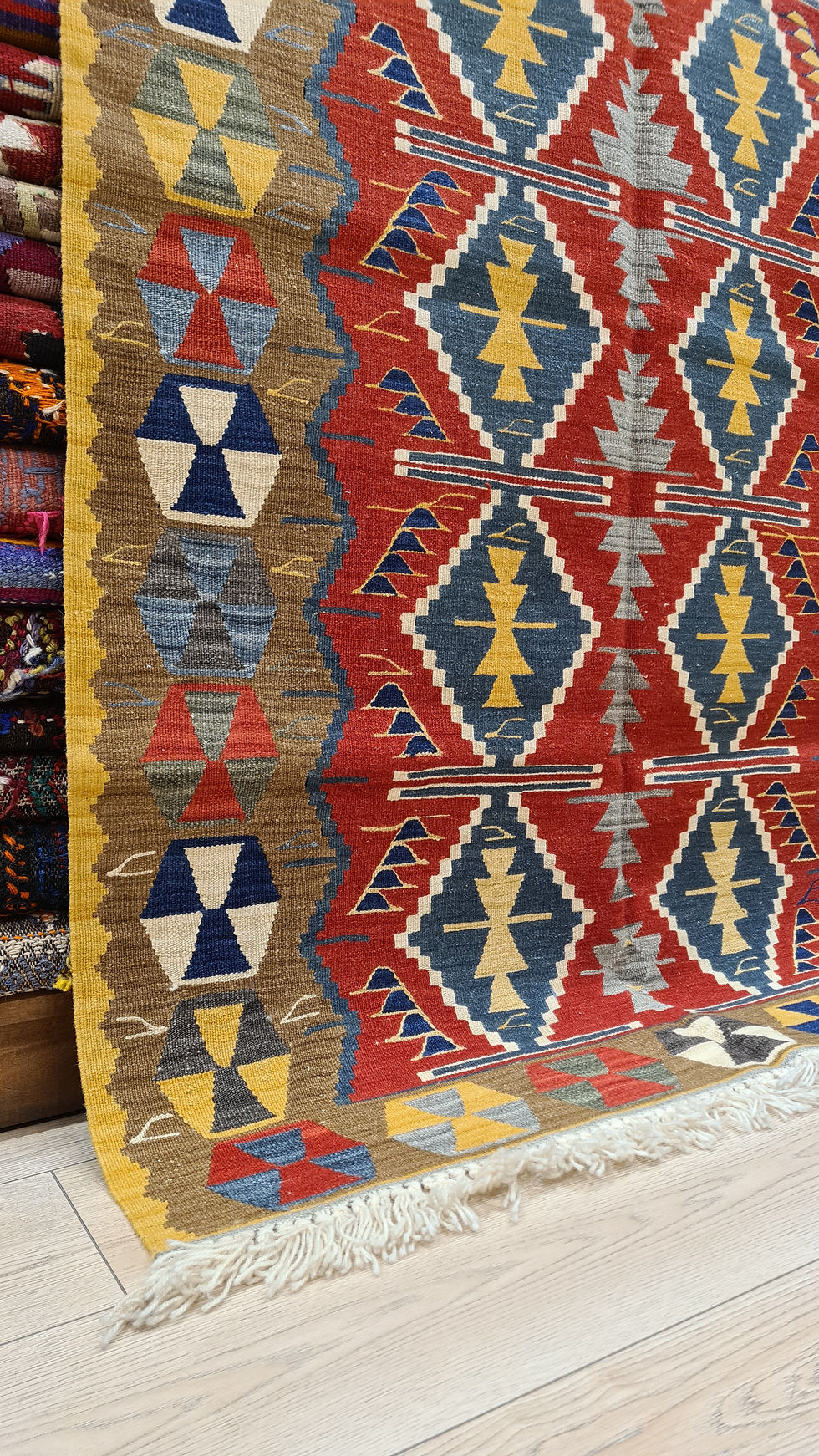 الصورة المصغرة: El dokuma Anadolu Kilim (Yeni Dokuma)