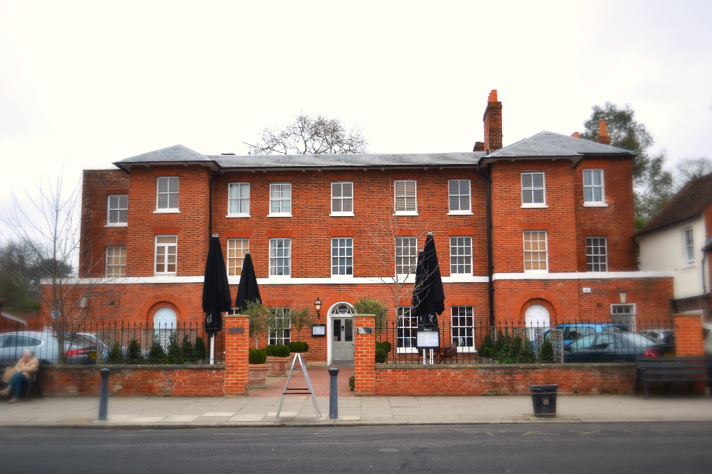 Warrant Investments Plc