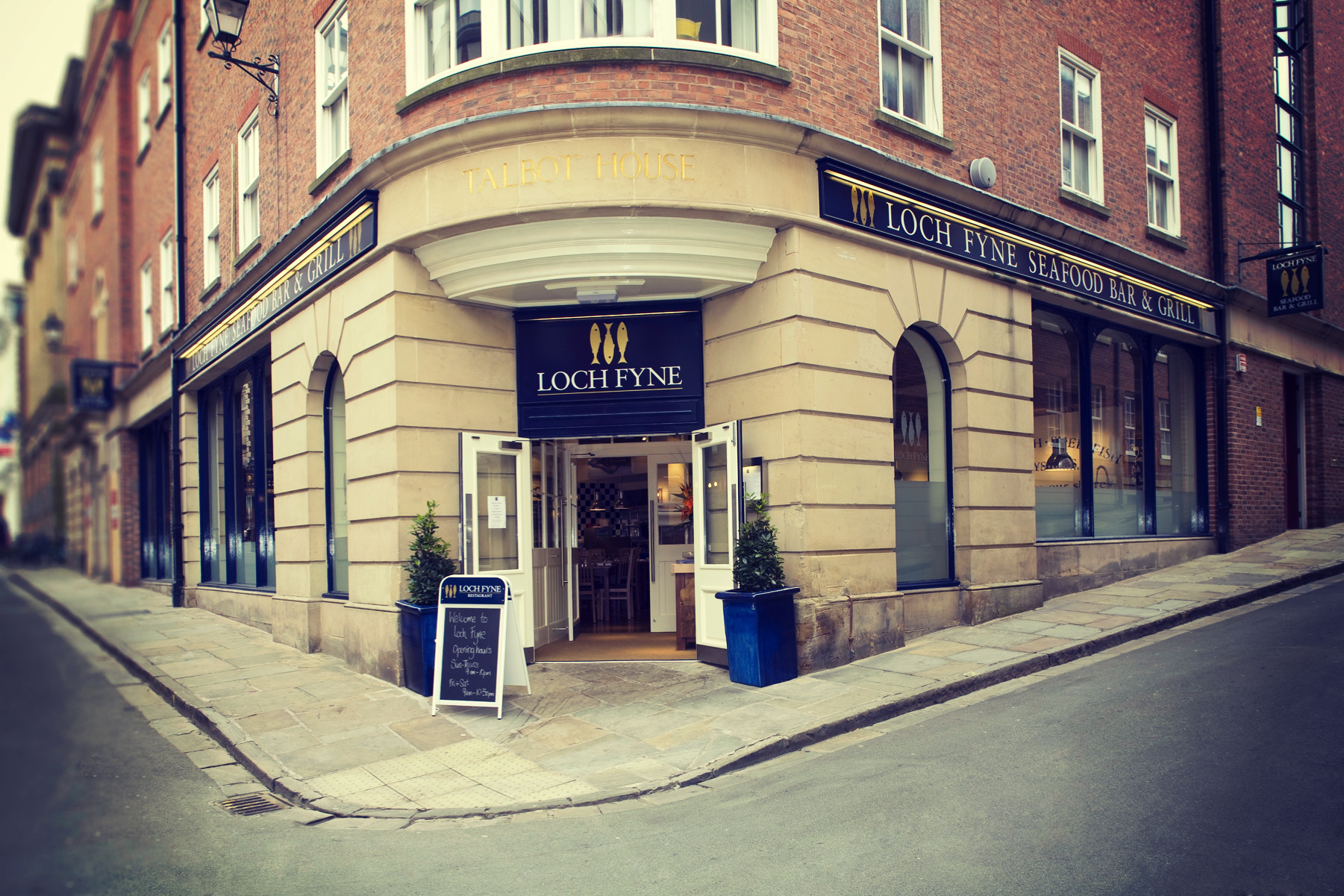 Warrant Investments Plc