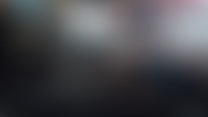 Veículo cai em buraco na Avenida Independência