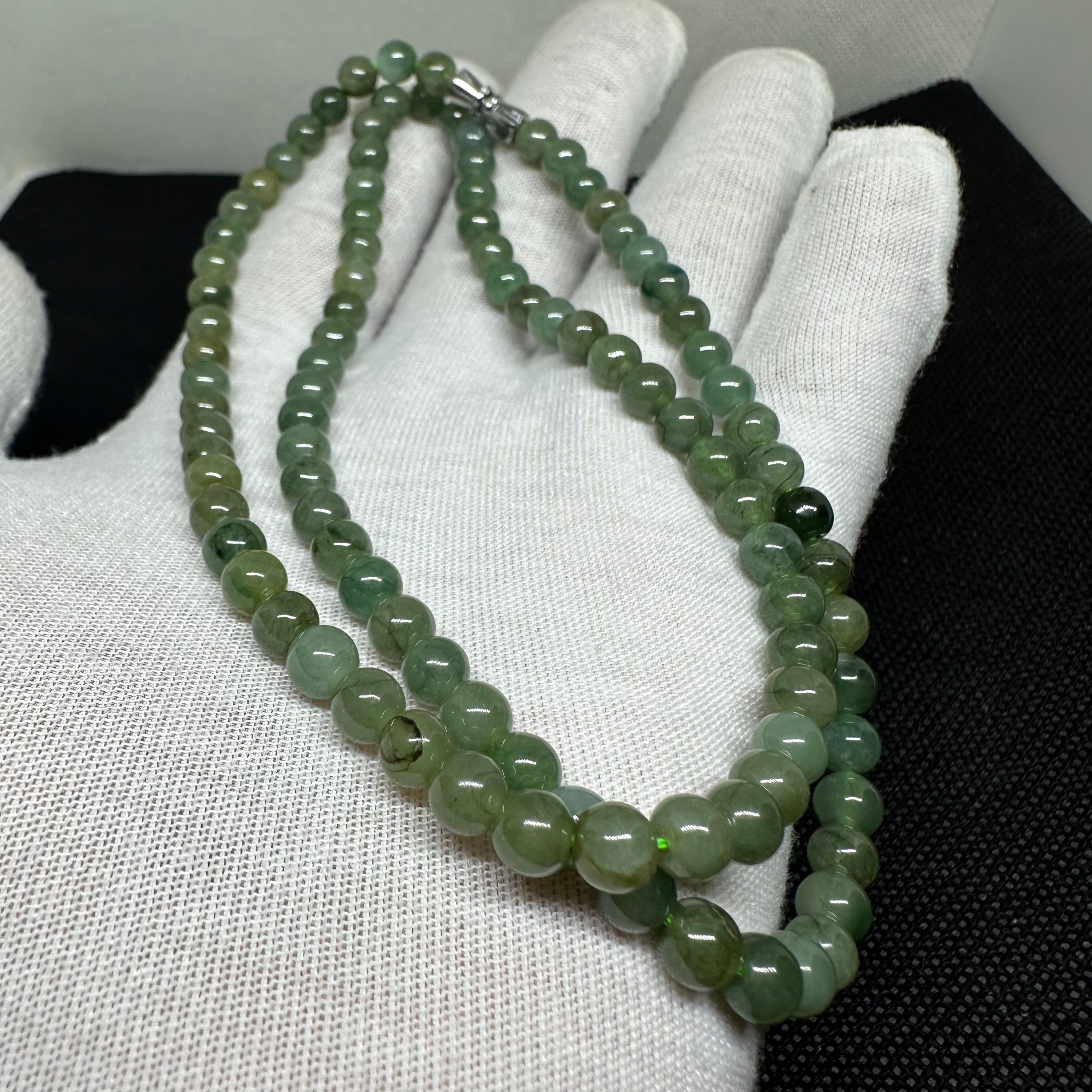 冰綠翡翠頸縺珠串-A級