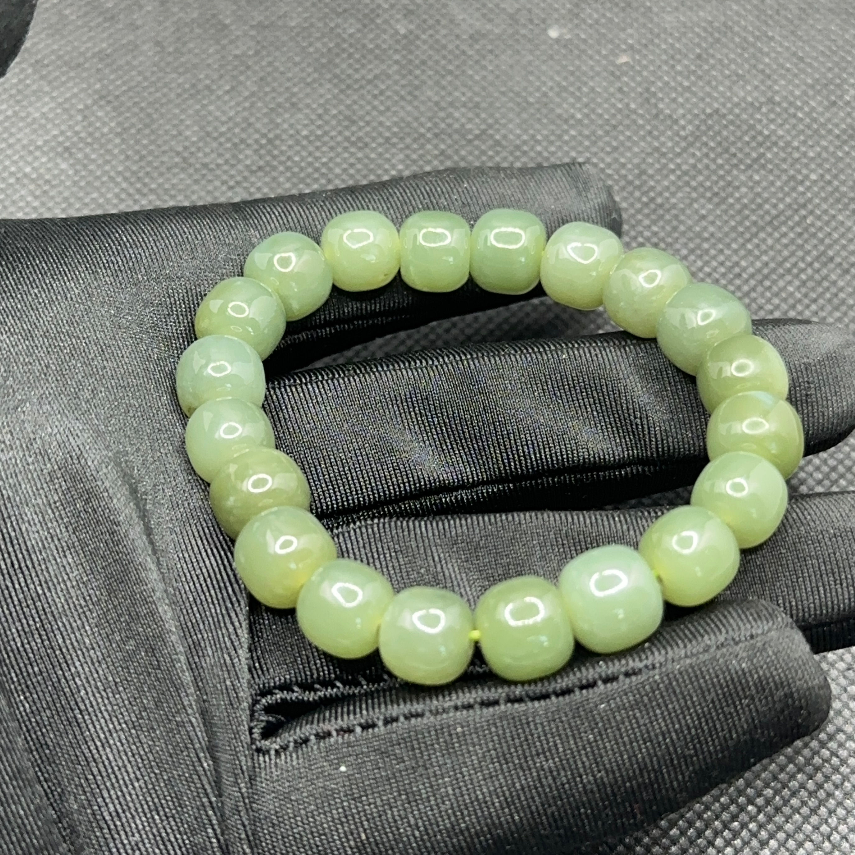 (已送出)晴水棋子和田玉手串