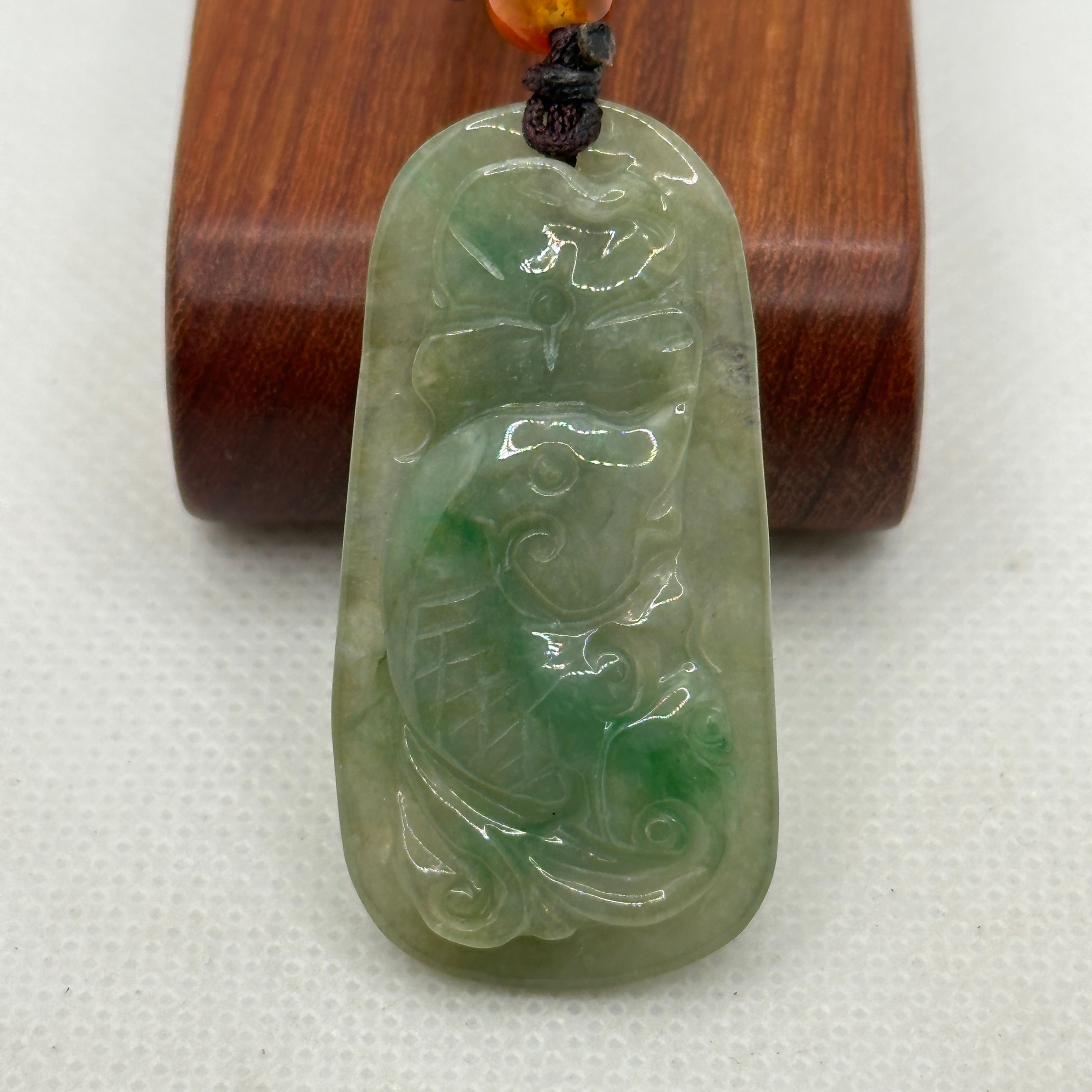 【魚 戲 春 波 】‧ 清潤浮翠的游魚掛墜