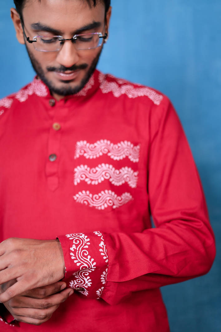Alpona Laal Men's Short Kurta - Image 2