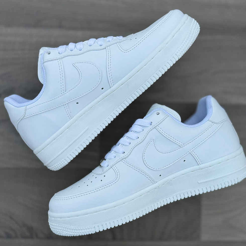 תמונה ממוזערת: Nike Air Force 1 - לבן