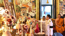 "อนุทิน" เป็นประธานพิธีเจริญพระพุทธมนต์ และทำบุญตักบาตรถวายพระราชกุศล เนื่องในโอกาสฉลองพระชนมายุ 99 พรรษา สมเด็จพระสังฆราช ณ วัดราชบพิธสถิตมหาสีมาราม