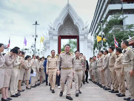 #สิงห์อ้วนมาแล้ว!!!"มหาดไทย มีสิงห์เดียว"#สิงห์มหาดไทยไม่มีแล้ว "สิงห์แดง สิงห์ดำ หรือสิงห์น้ำเงิน"