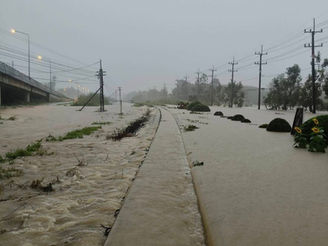 การรถไฟแห่งประเทศไทย ประกาศปิดเส้นทางรถไฟ ช่วงสถานีช่องเขา – สถานีร่อนพิบูลย์ เหตุน้ำท่วมทางรถไฟ จำเป็นต้องปรับแผนการเดินรถ จำนวน 6 ขบวน