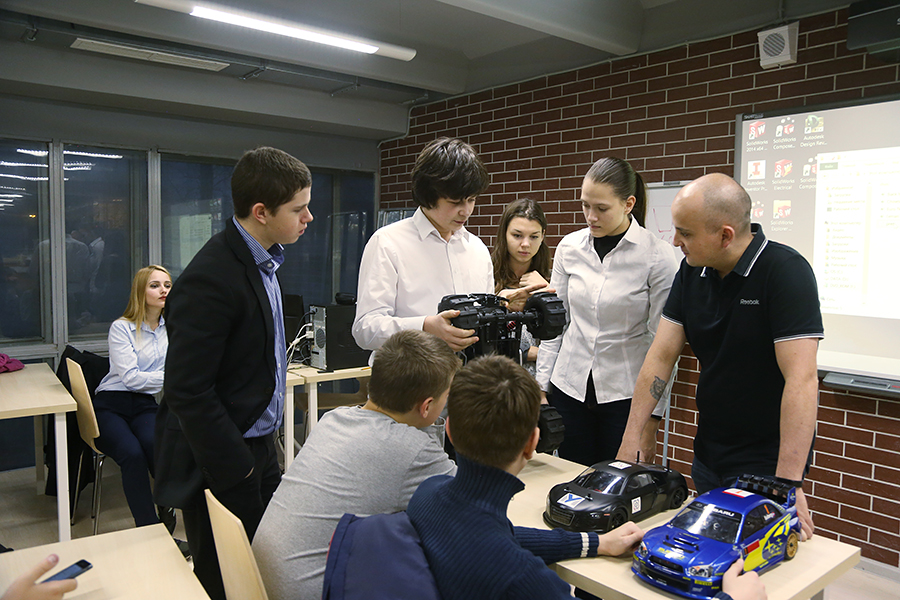 Олимпиада робототехника. Чемпионат по робототехнике. Робототехника политех. Московский политех робототехника. Спбгпу робототехника.