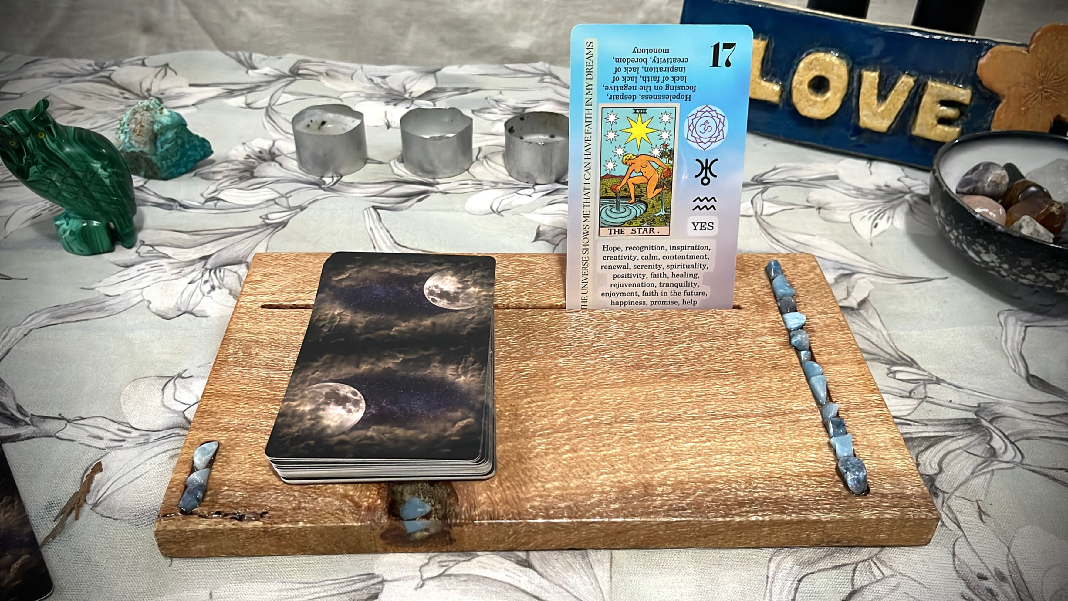 Handmade Silky Oak Tarot & Meditation Display Board 🌿✨
