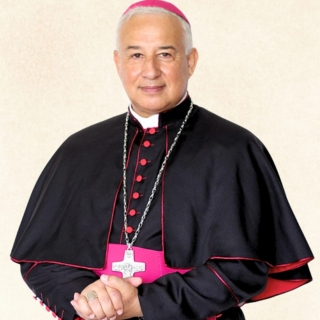 Bispo Diocesano de Registro (SP) participa de Ato por moradia digna na Alesp. / Imagens: Google