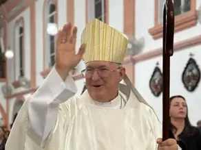 Papa Leão XIV aceita renúncia de Dom Edmar Peron, Bispo de Paranaguá.