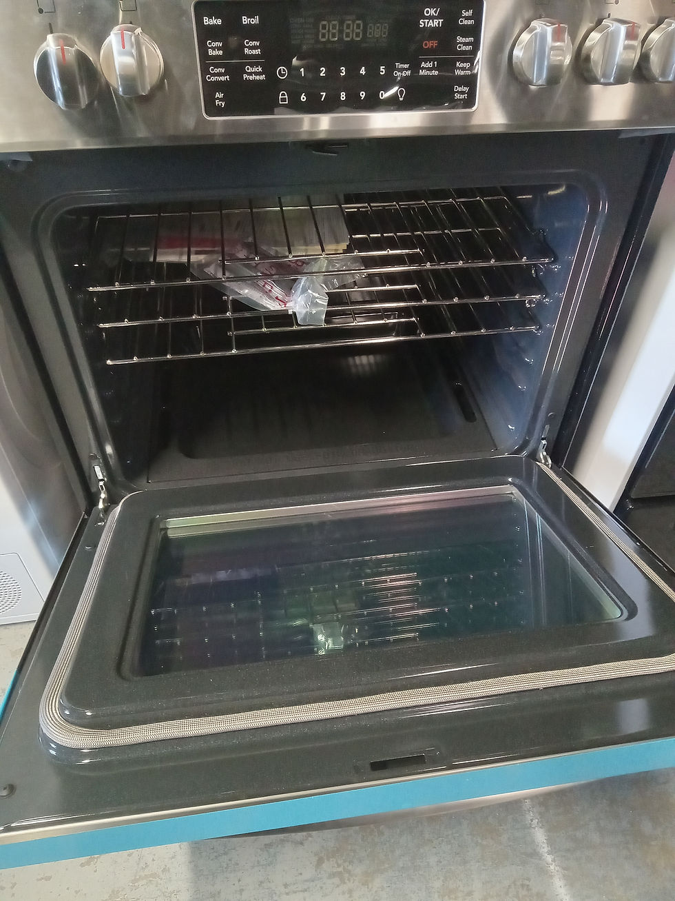 Thumbnail: LG Gas Stove