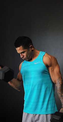 personal trainer working out in fitness studio Agoura Hills, CA