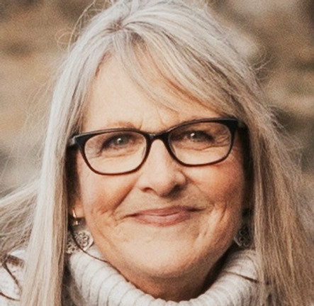 Vicky Poole_edited.jpg