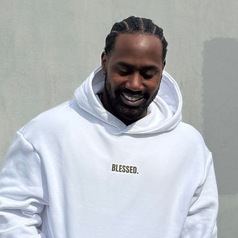 WhatsApp Bild 2025-04-25 um 14.28_edited.jpg